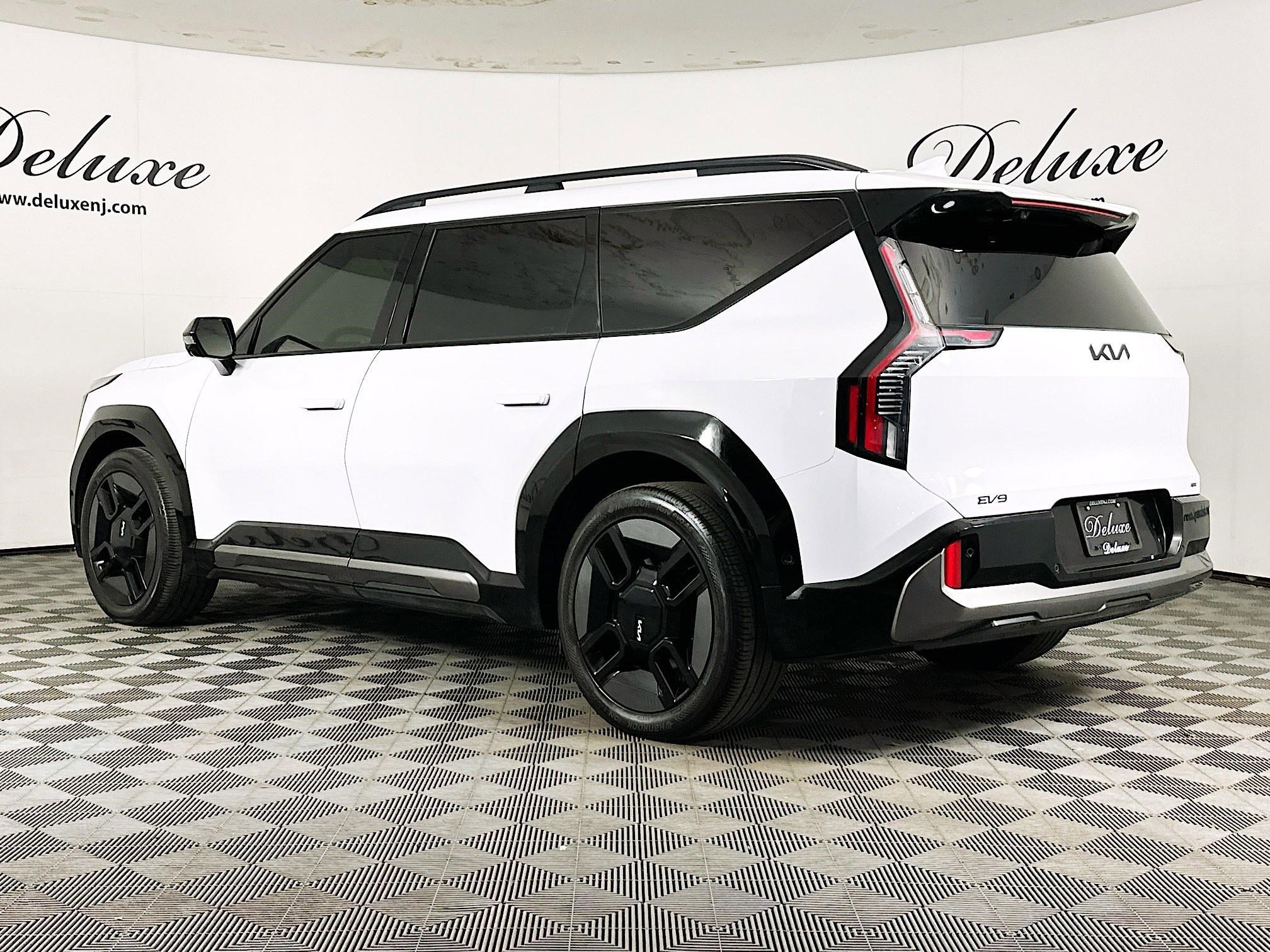 Used 2025 Kia EV9 GT-Line image 4