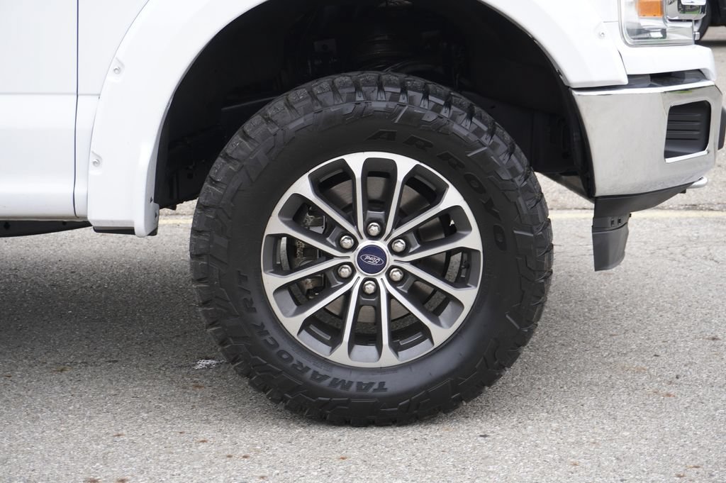 Used 2018 Ford F150 XLT w/ Equipment Group 302A Luxury AWD/4WD image 13