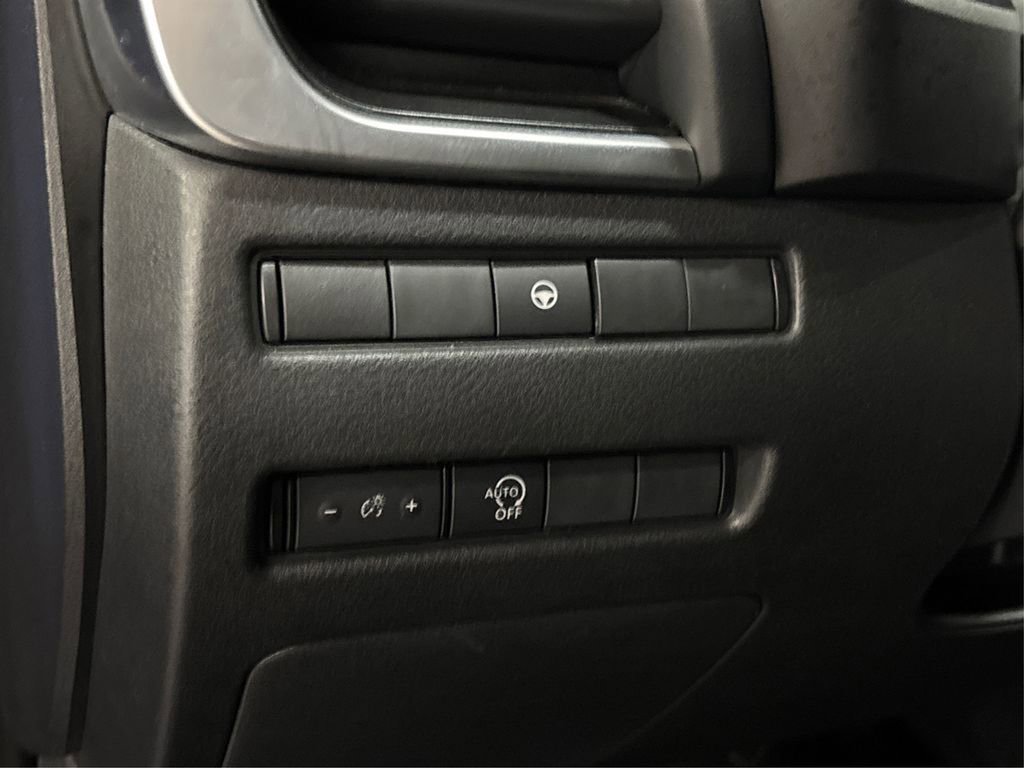 Certified 2023 Nissan Rogue SV image 35