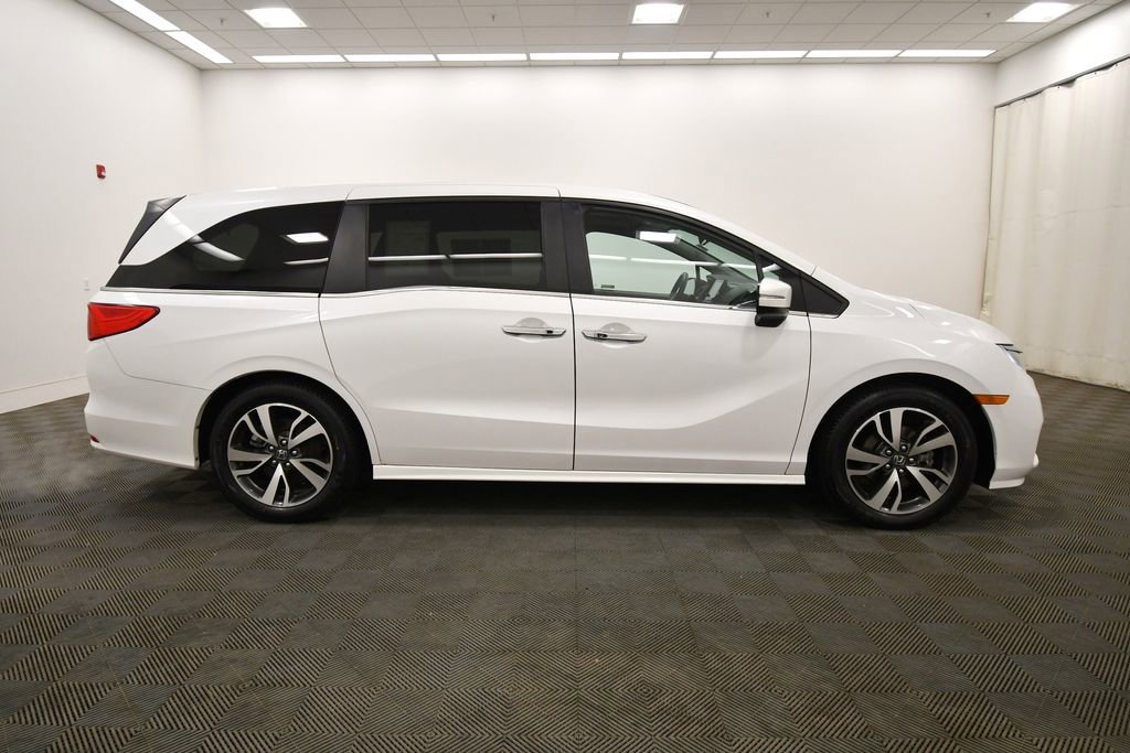 Certified 2023 Honda Odyssey Touring image 9
