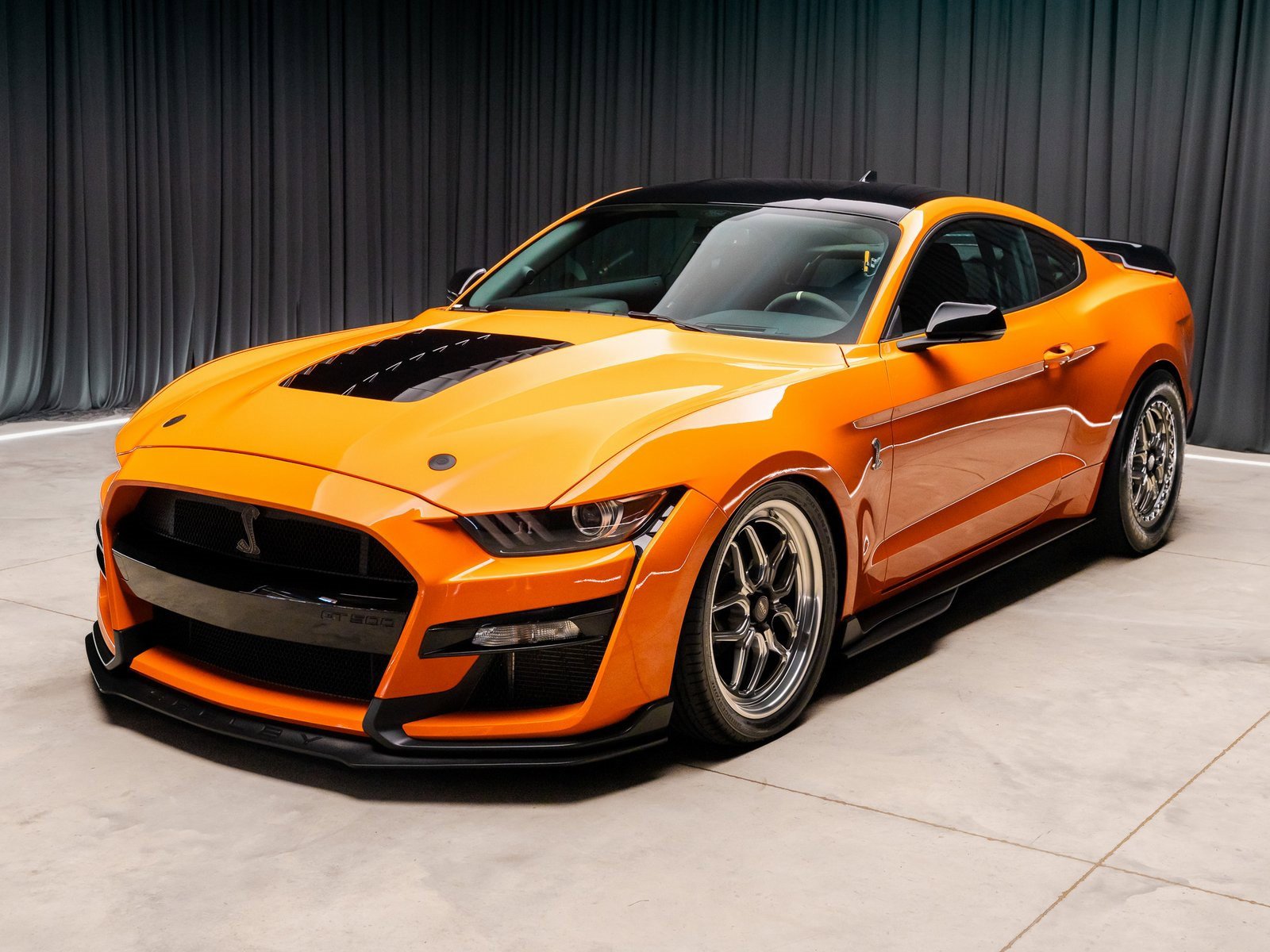 Used 2021 Ford Mustang Shelby GT500 w/ Technology Package image 19