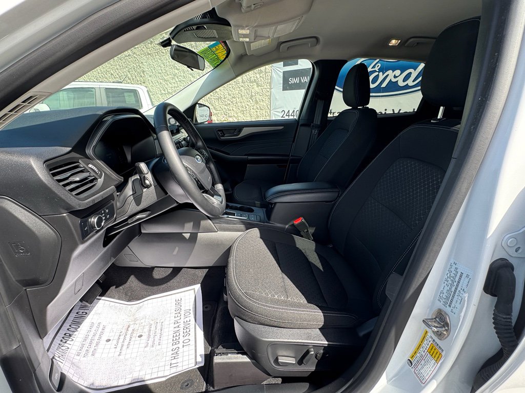 Used 2024 Ford Escape Active image 15