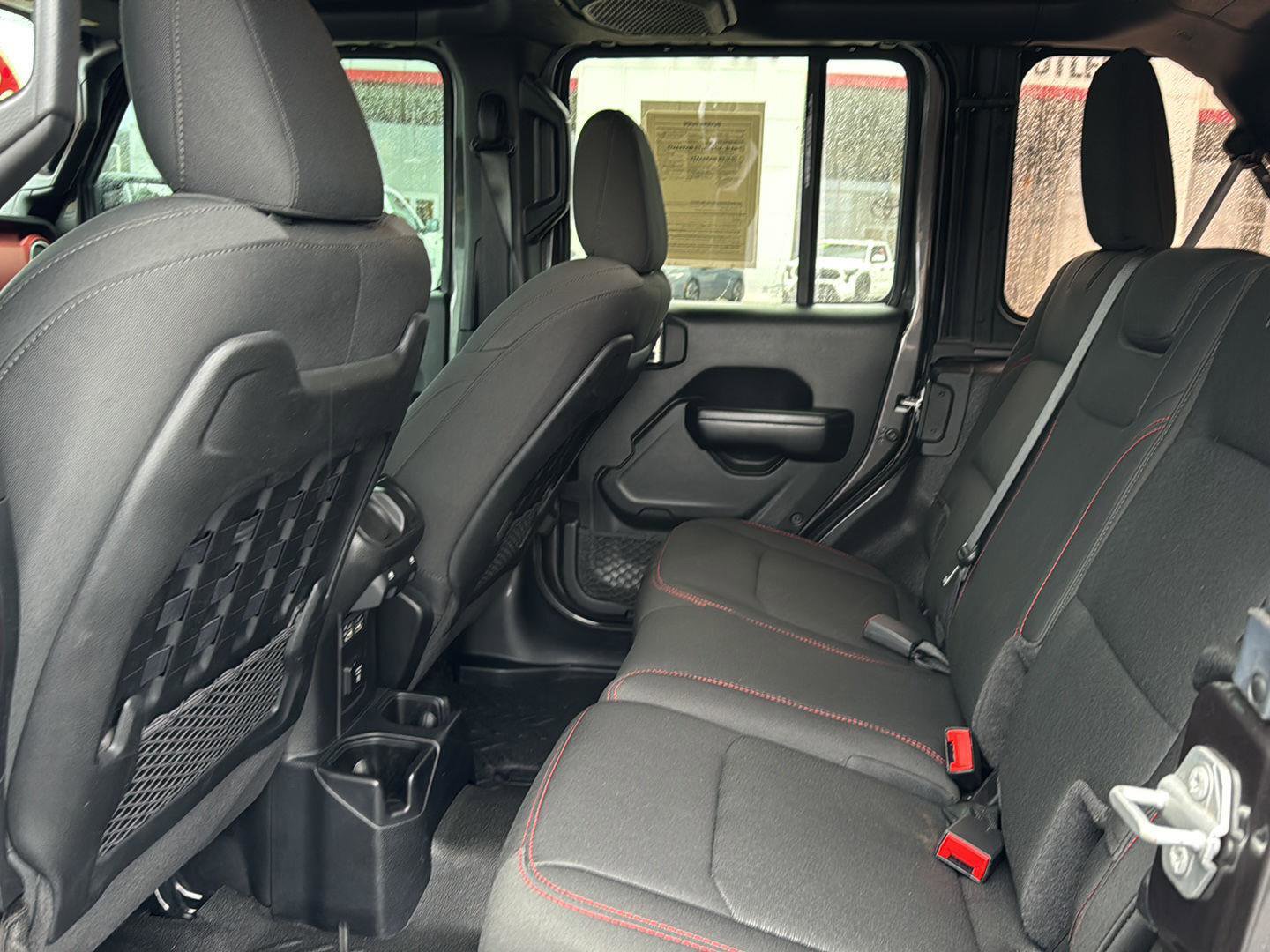 Used 2021 Jeep Wrangler Unlimited Rubicon image 11