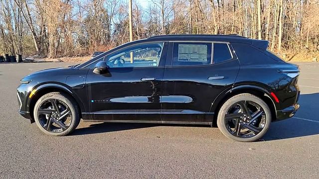 New 2025 Chevrolet Equinox EV RS w/ Active Safety Package 3 AWD/4WD image 5