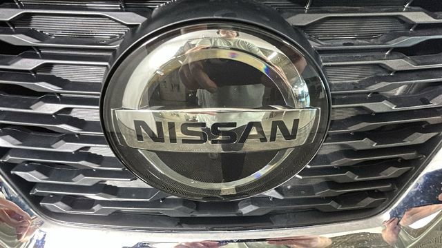 Used 2020 Nissan Rogue S FWD image 9