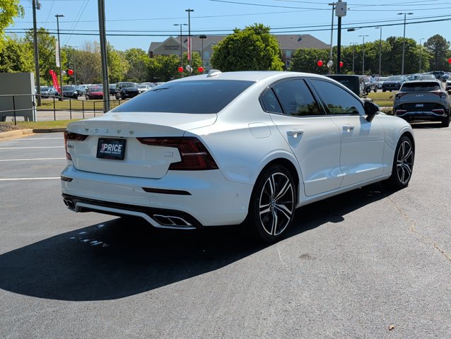 Used 2022 Volvo S60 T8 R-Design w/ Advanced Package image 5