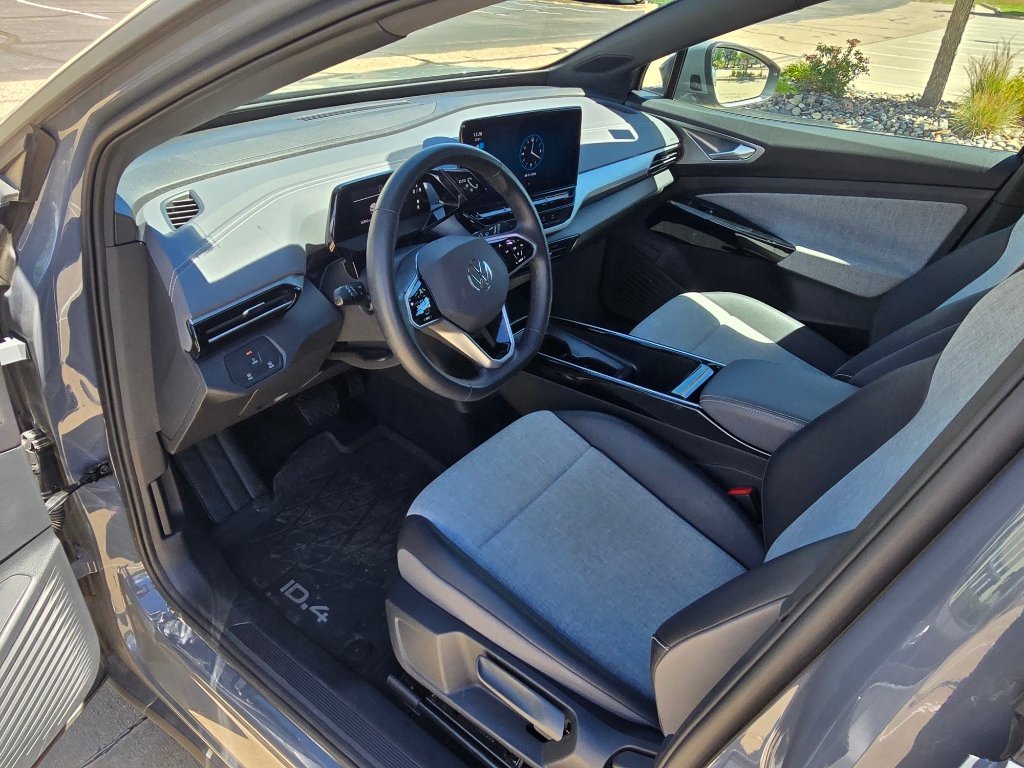 Used 2024 Volkswagen ID.4 2WD image 23