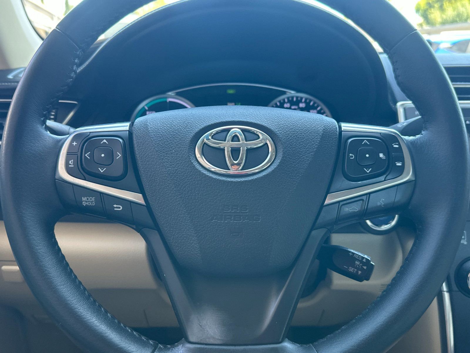 Used 2017 Toyota Camry XLE w/ Moonroof Package FWD image 22