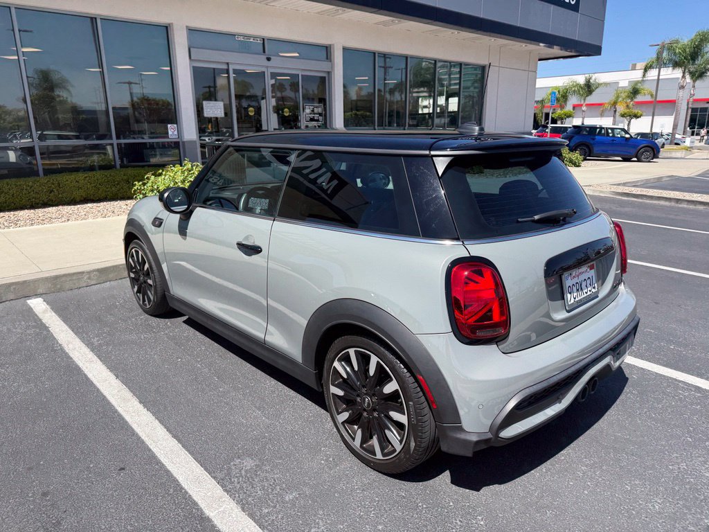 Used 2023 MINI Cooper S FWD image 4
