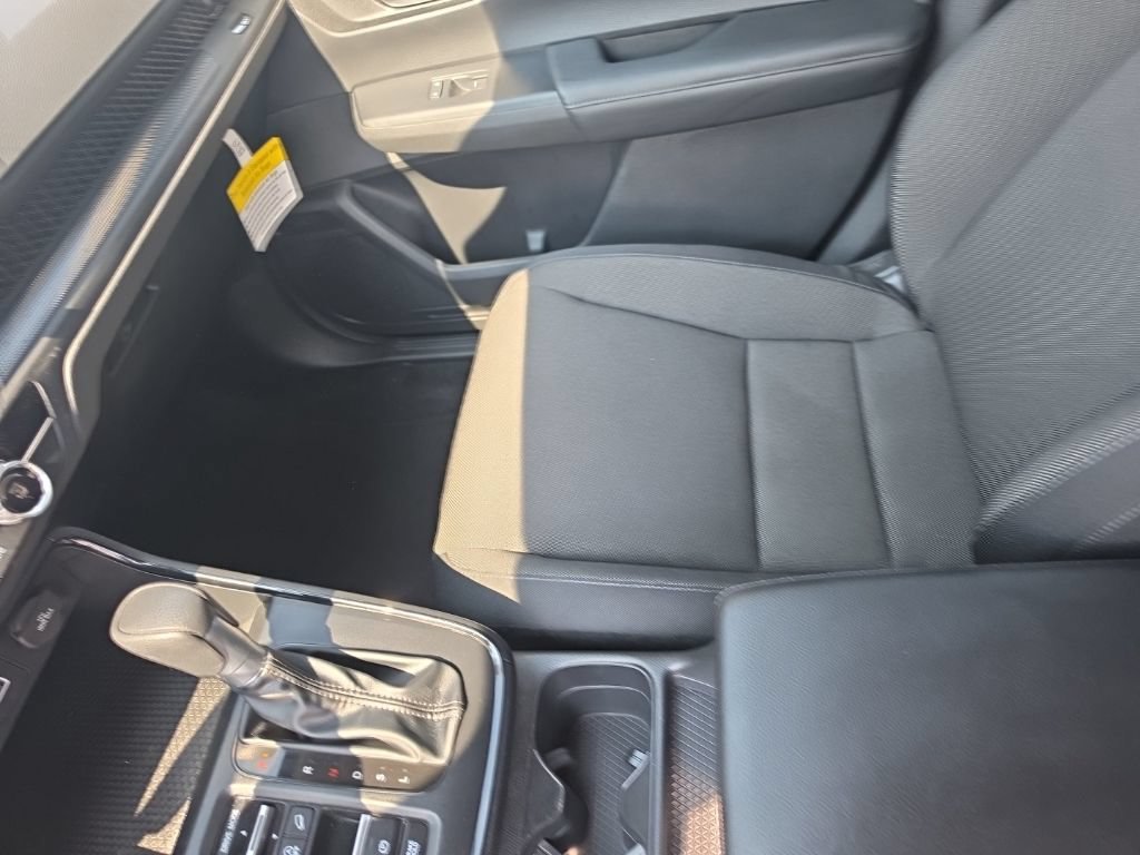 Used 2024 Honda CR-V LX image 23
