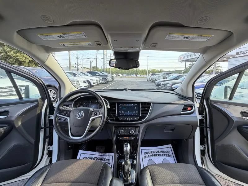 Used 2020 Buick Encore Preferred FWD image 17