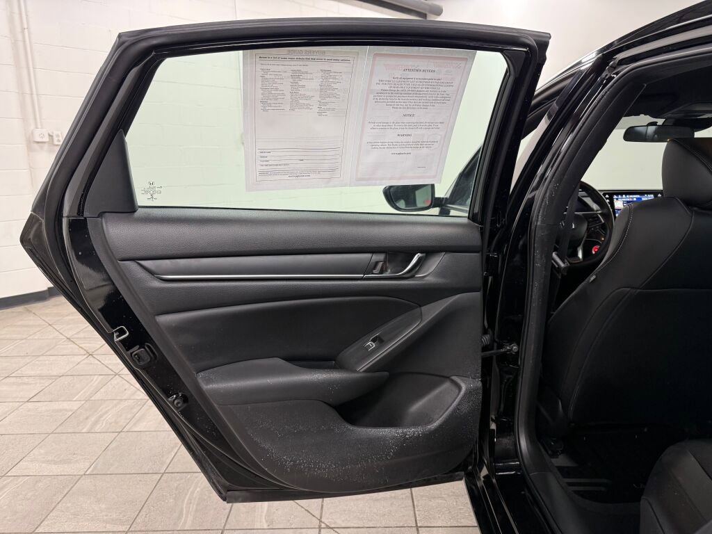 Used 2022 Honda Accord Sport image 25