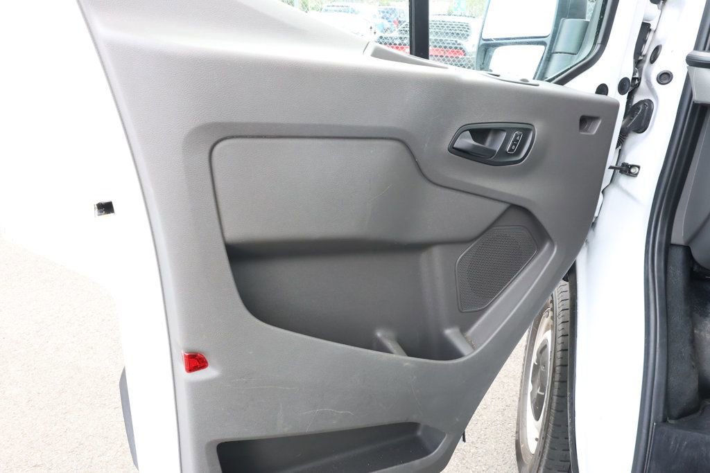 Used 2023 Ford Transit 250 148 High Roof RWD image 10