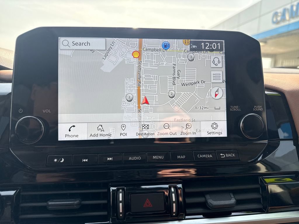 Used 2025 Nissan Pathfinder Platinum w/ Cargo Package image 22