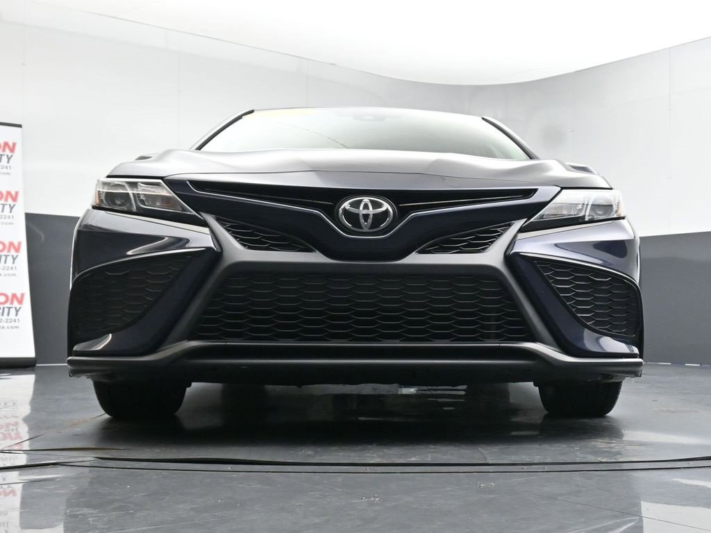 Used 2021 Toyota Camry SE image 35