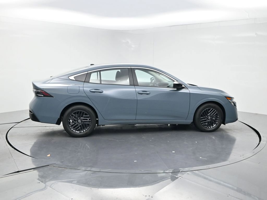 Used 2026 Nissan Sentra SV w/ Floor Mat Package FWD image 4