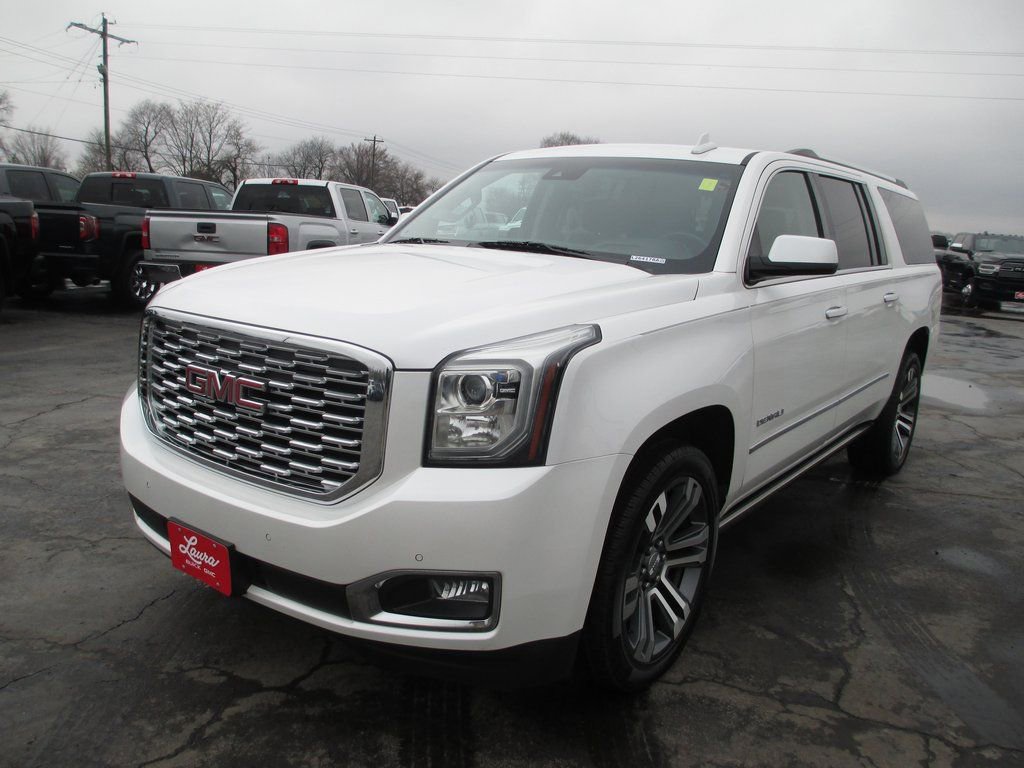 Used 2019 GMC Yukon XL Denali w/ Denali Ultimate Package image 11
