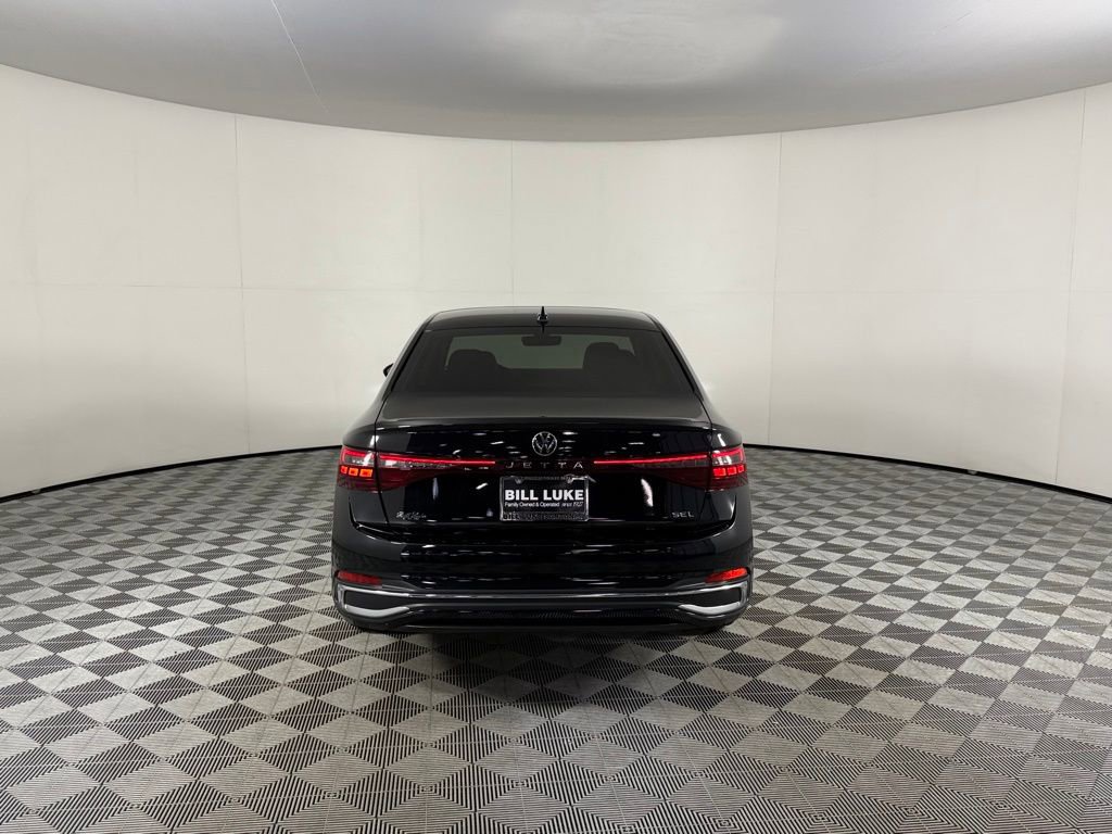 Used 2025 Volkswagen Jetta SEL FWD image 7