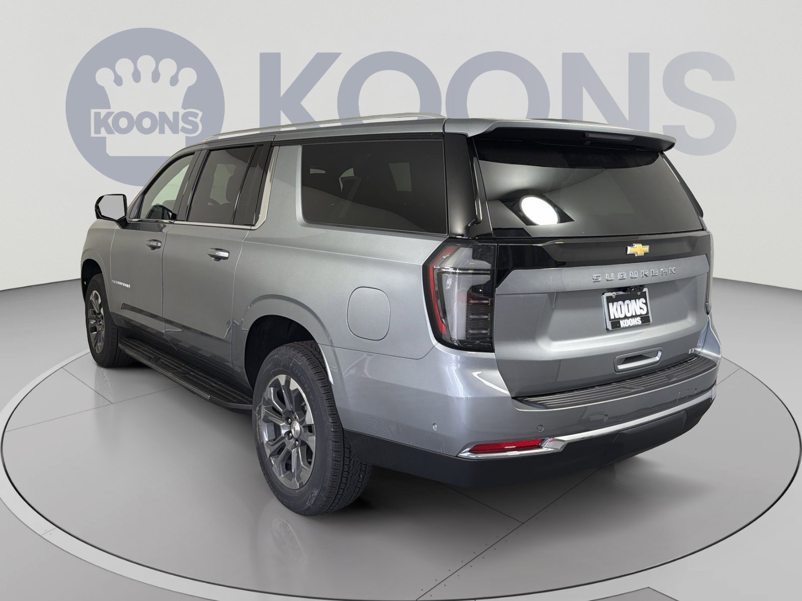 New 2026 Chevrolet Suburban LT w/ Advanced Technology Package AWD/4WD image 4