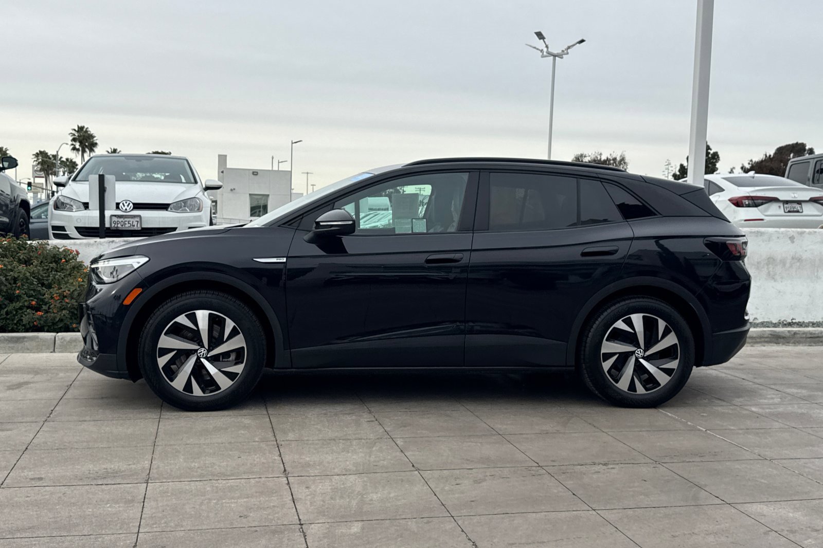 Certified 2023 Volkswagen ID.4 Pro image 8