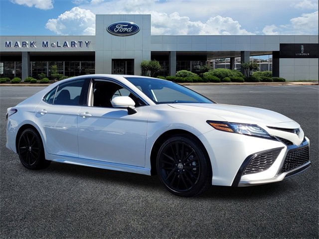 Used 2024 Toyota Camry XSE video 2