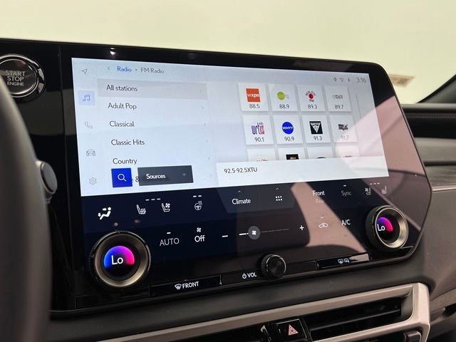 Used 2025 Lexus RX 350 Premium w/ Convenience Package image 19