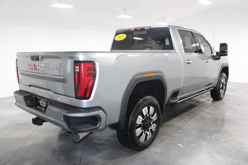 Used 2025 GMC Sierra 2500 Denali w/ Denali Reserve Package image 9