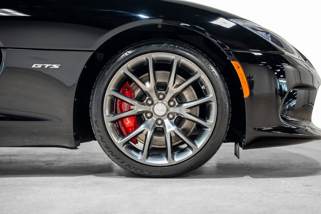 Used 2013 SRT Viper GTS w/ GTS Laguna Interior Pkg image 20