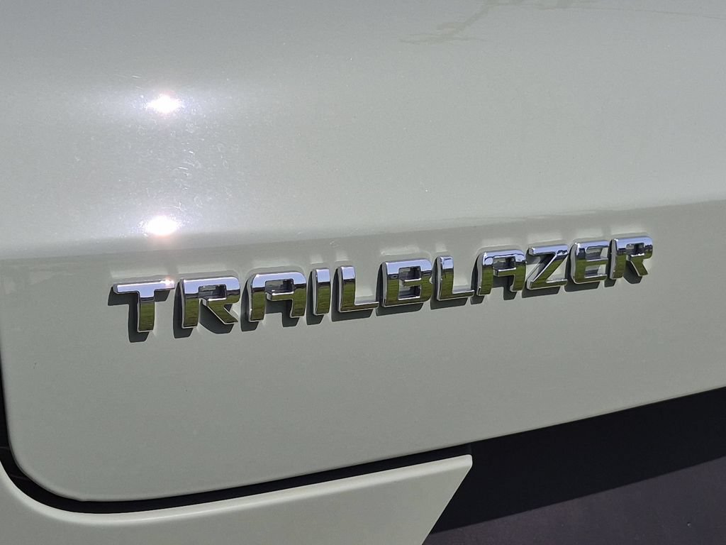 New 2026 Chevrolet TrailBlazer LS w/ LS Convenience Package FWD image 29