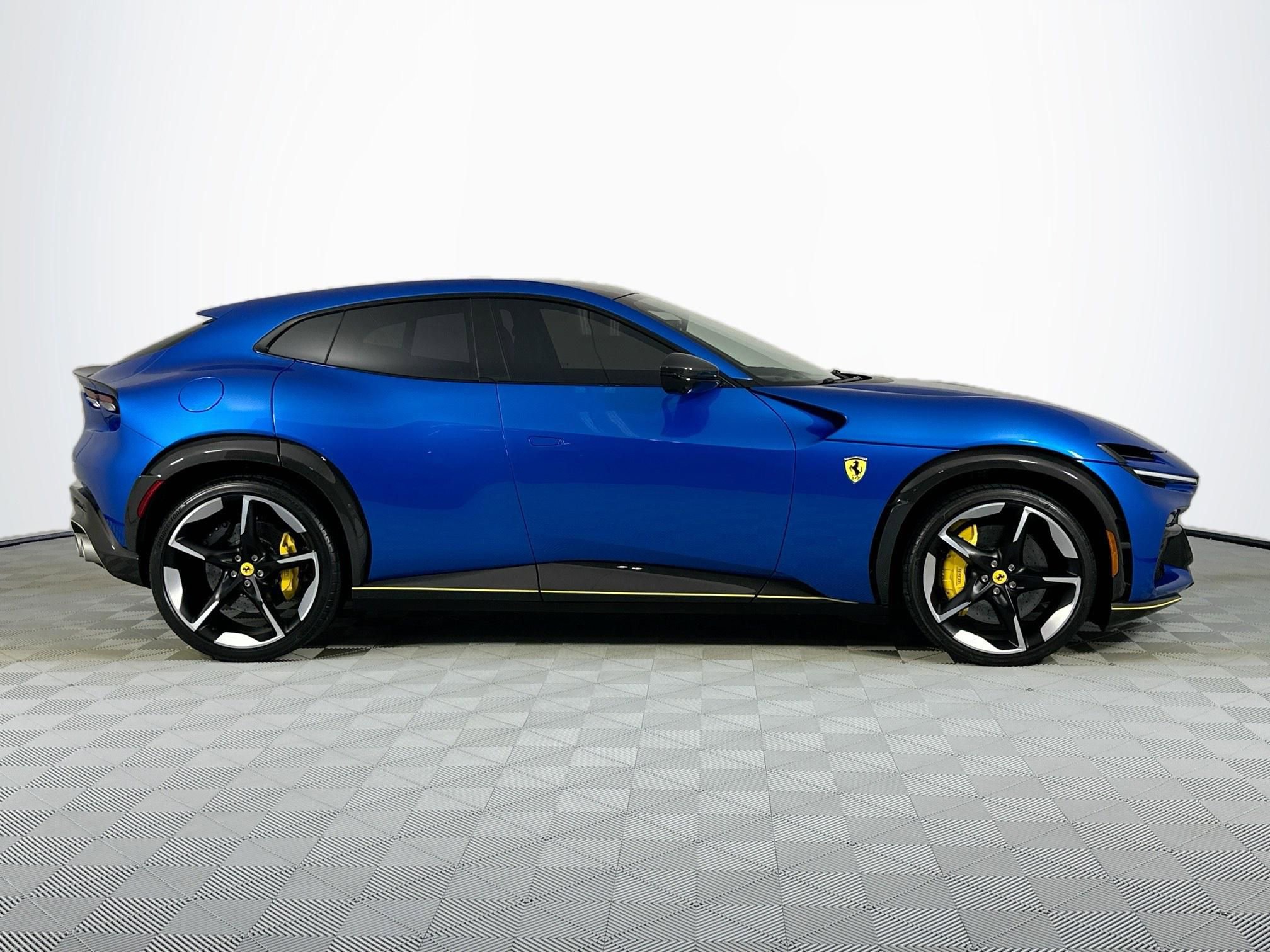 Used 2023 Ferrari Purosangue AWD/4WD image 4