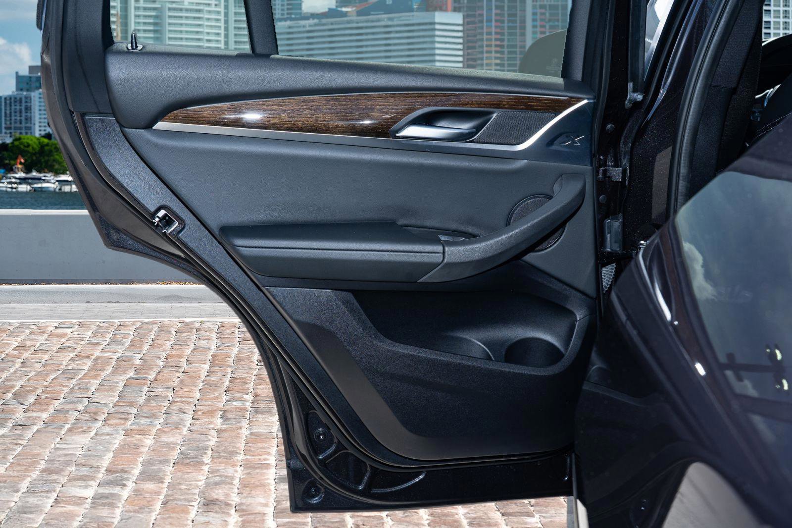 Used 2023 BMW X4 xDrive30i w/ Premium Package image 13