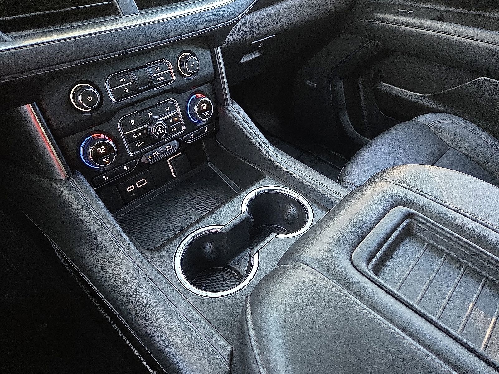 Used 2023 Chevrolet Tahoe LT image 25