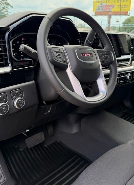 New 2026 GMC Sierra 2500 SLE w/ SLE Value Package; AWD/4WD image 9