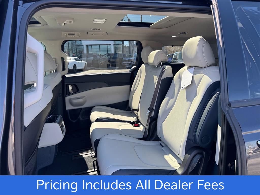 New 2026 Kia Carnival SX FWD image 9