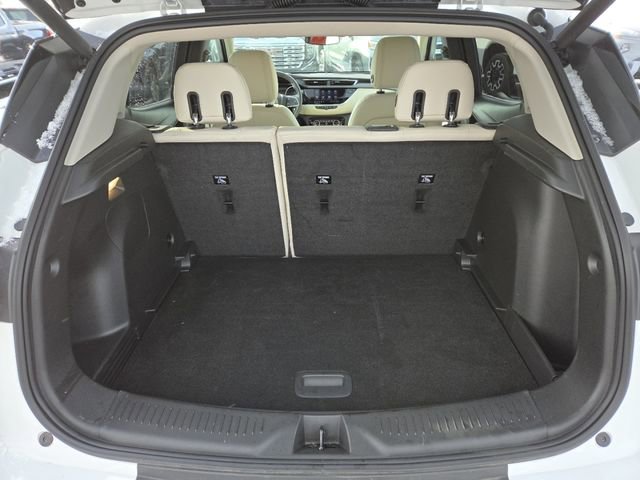 Used 2022 Buick Encore GX Select image 25