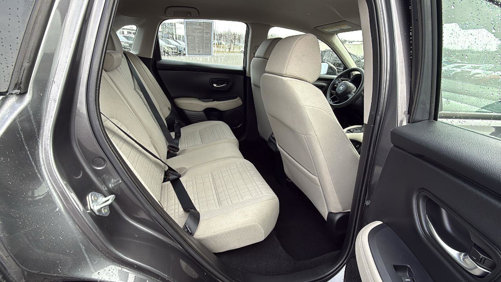 Certified 2023 Honda HR-V LX image 19