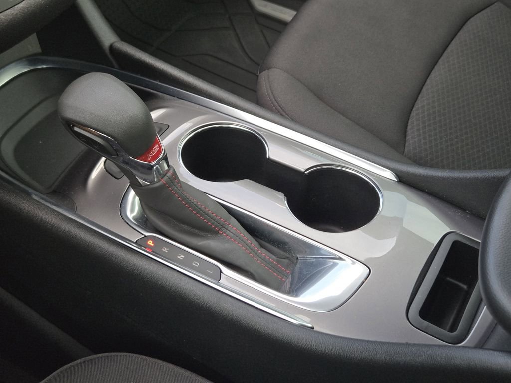 Used 2021 Chevrolet Malibu RS FWD image 15