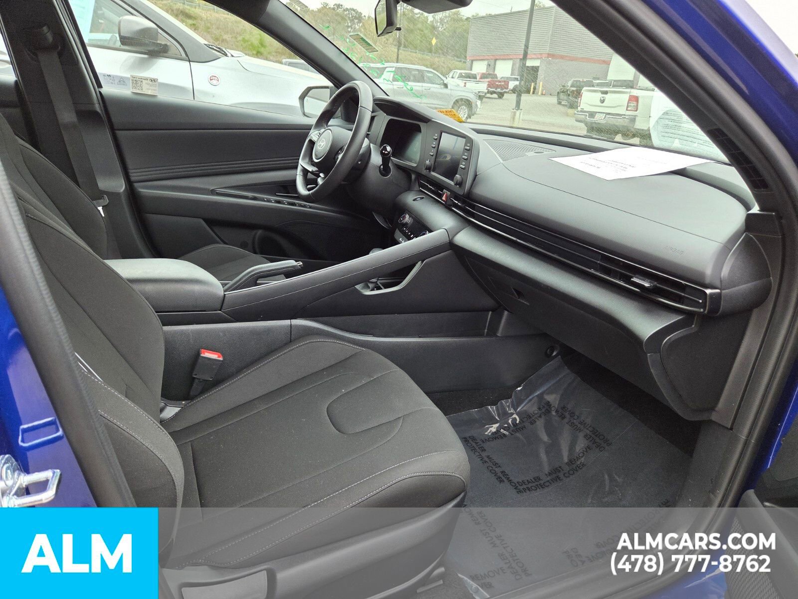 Used 2025 Hyundai Elantra Sport image 25