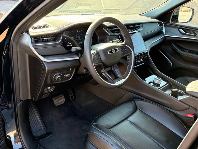 Used 2024 Jeep Grand Cherokee Limited 4xe AWD/4WD image 13