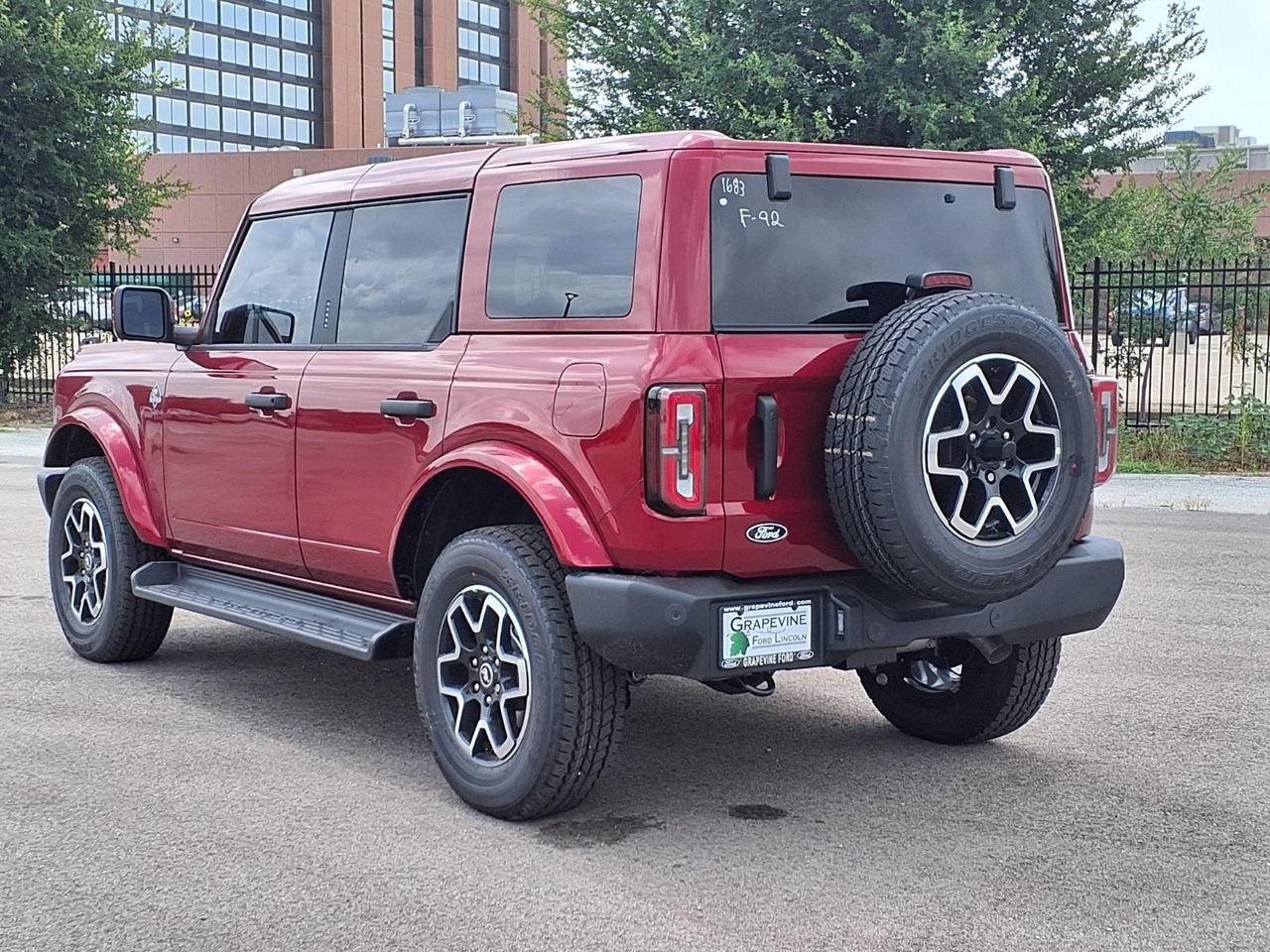 New 2026 Ford Bronco Outer Banks AWD/4WD image 6