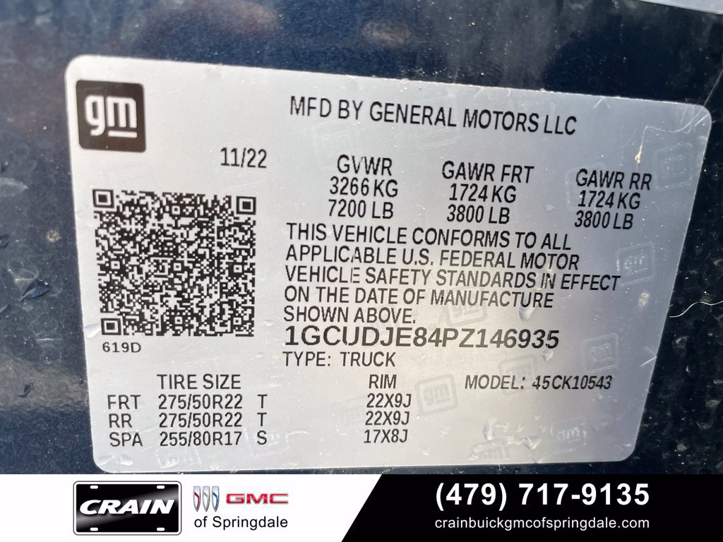 Used 2023 Chevrolet Silverado 1500 High Country w/ Technology Package AWD/4WD image 32