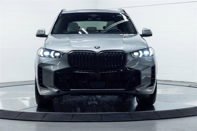 New 2026 BMW X5 xDrive40i w/ M Sport Package image 7