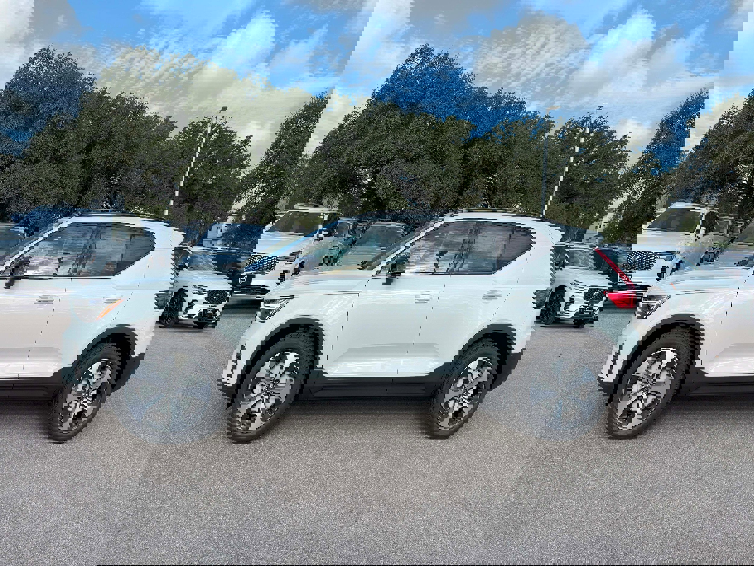 New 2026 Volvo XC40 B5 Plus w/ Protection Package Premier image 3