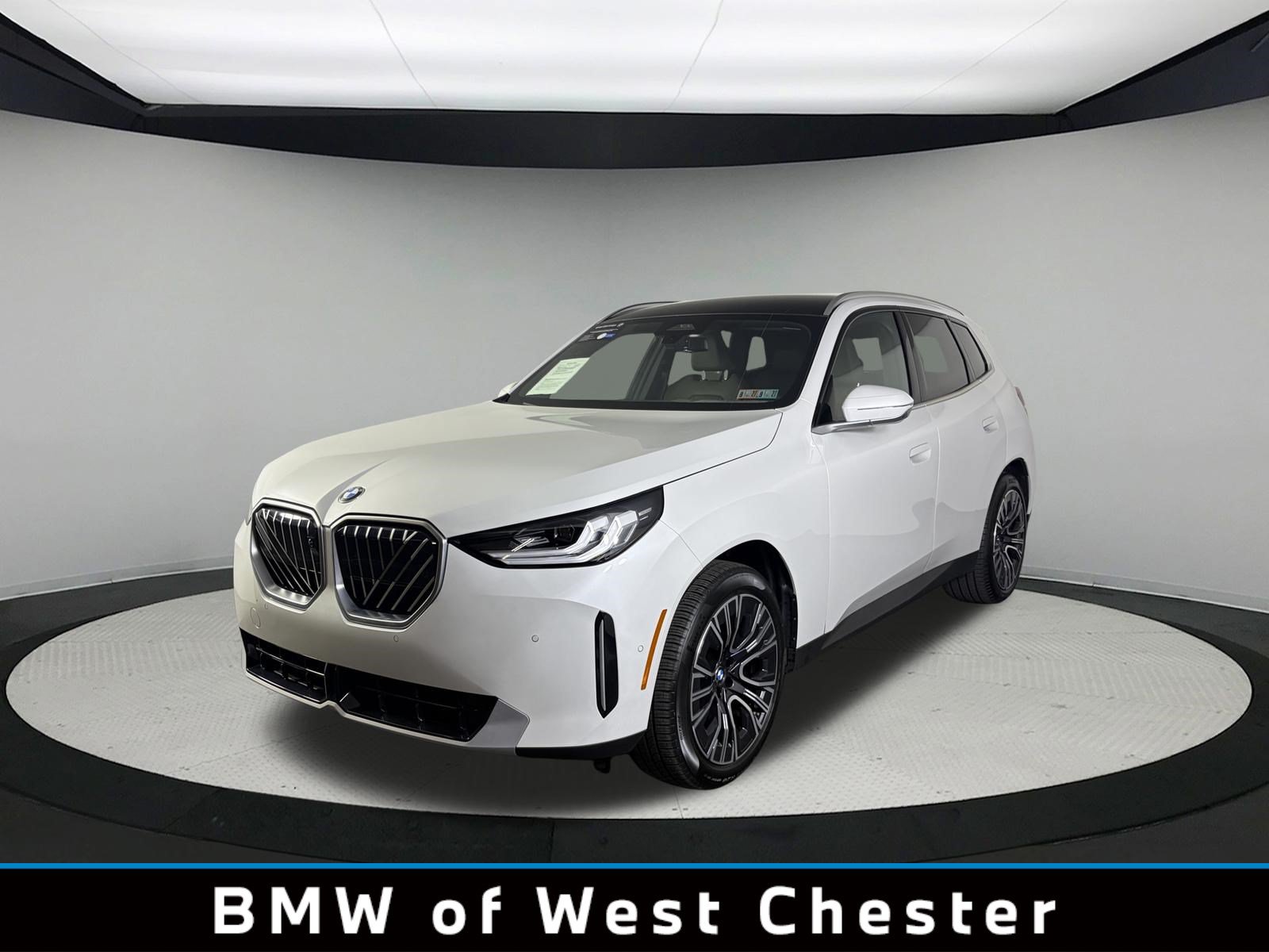 Certified 2025 BMW X3 xDrive30i w/ Premium Package AWD/4WD image 1
