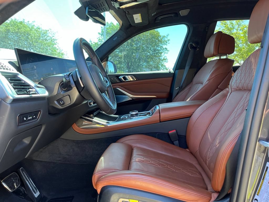Used 2026 BMW X7 M60i AWD/4WD image 14