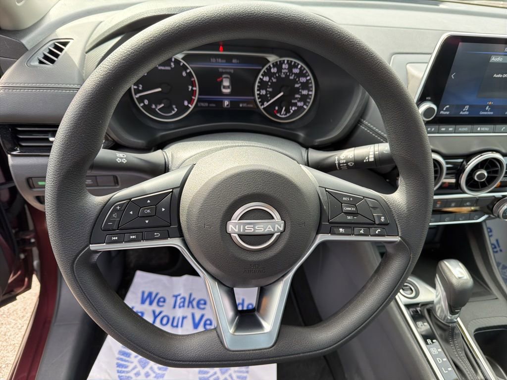 Used 2024 Nissan Sentra SV image 18