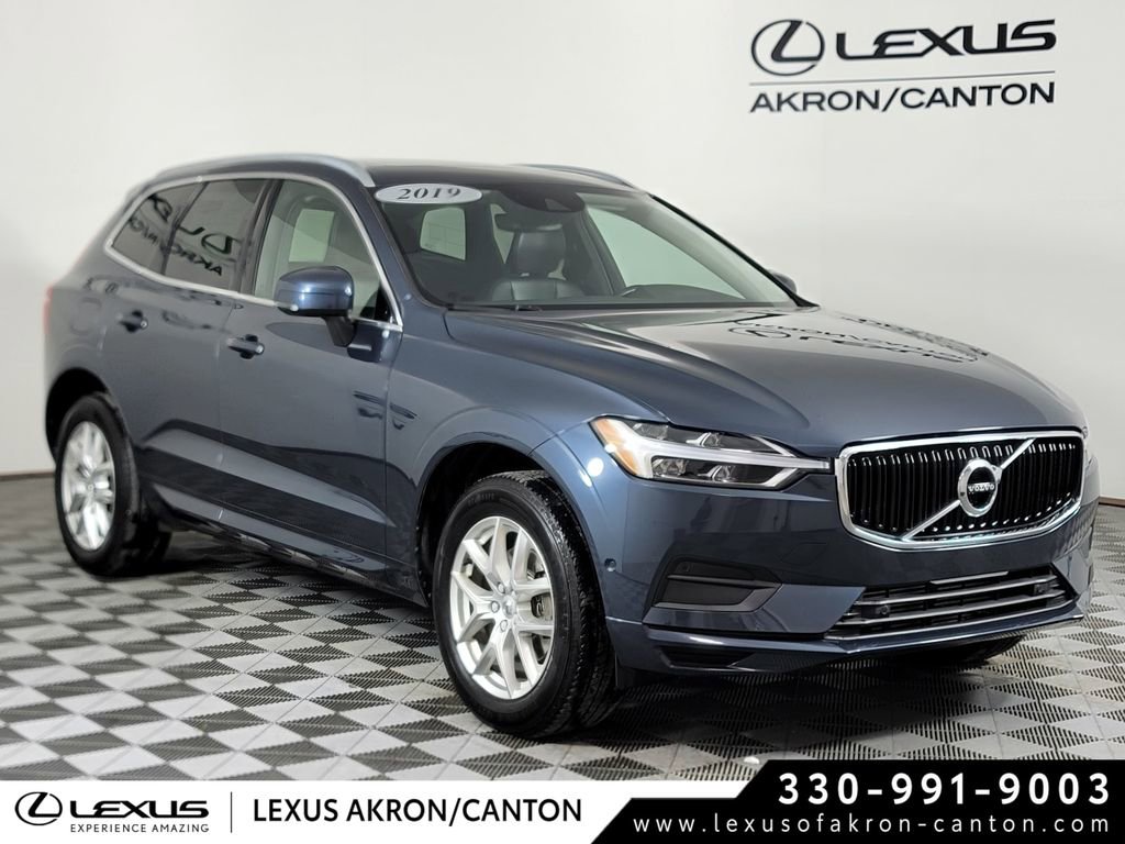Used 2019 Volvo XC60 T5 Momentum w/ Premium Package image 1
