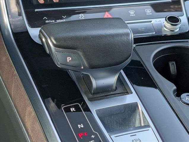 Used 2019 Audi Q8 Prestige w/ Towing Package AWD/4WD image 12