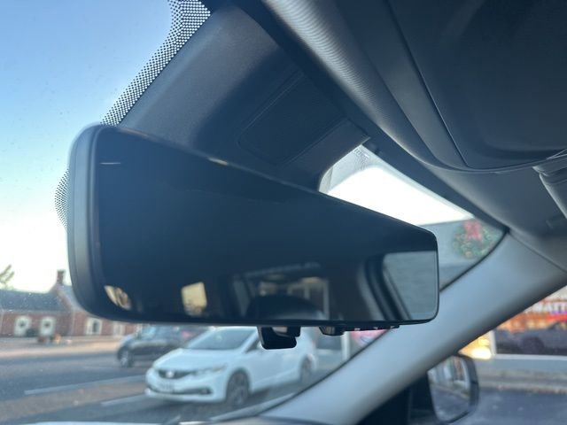 Used 2023 Jeep Grand Cherokee L Limited w/ Luxury Tech Group II image 31