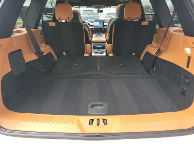 Used 2023 Lincoln Aviator Black Label image 26